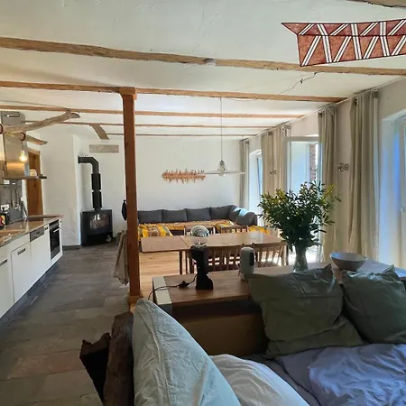 Steinseehaus Wohnen Auf Lebendigen Seminarhof In Der * Arendsee (Uckermark)
